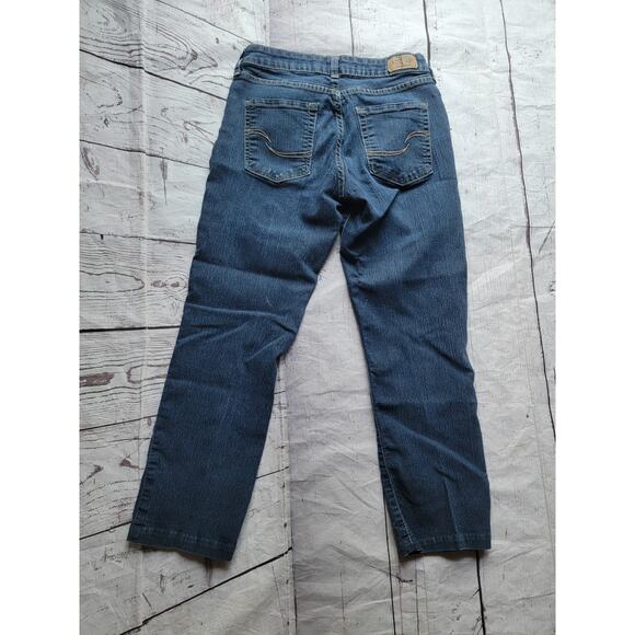 Signature Levi's Women's Modern Straight Dark Wash Stretch W26-L24.5 - Picture 7 of 9